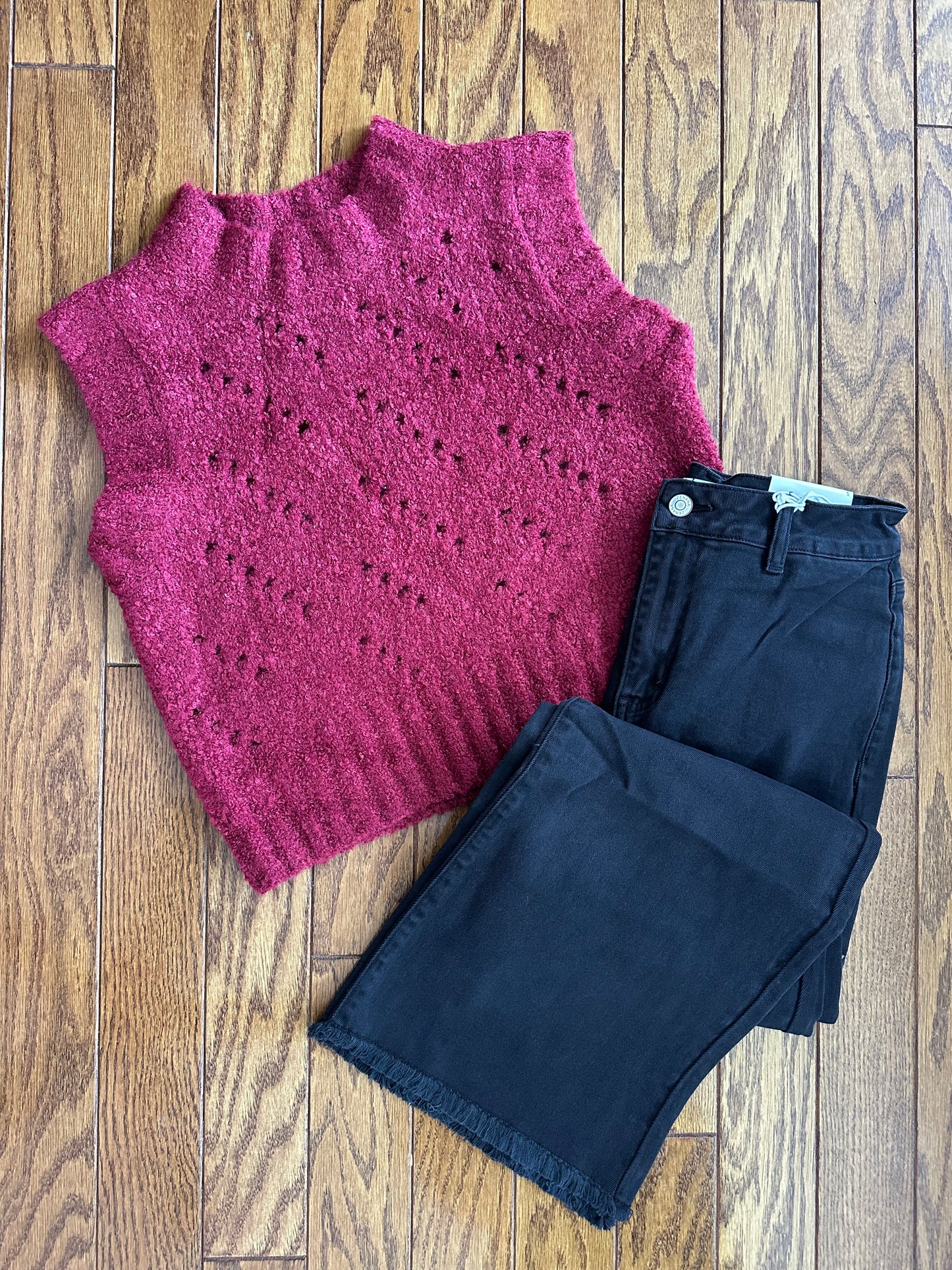 TEXTURED SWEATER