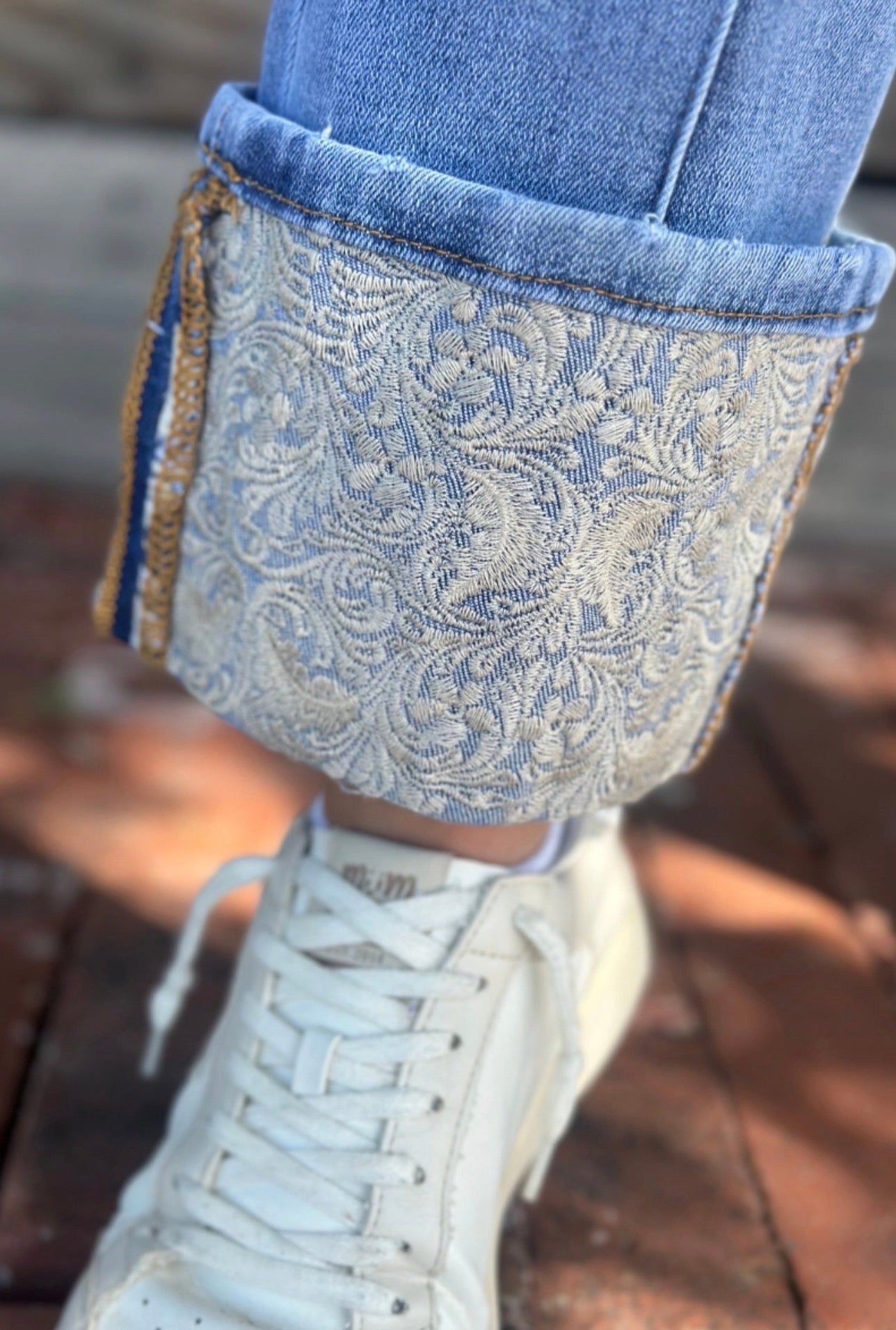 Embroidered Cuffed Jeans