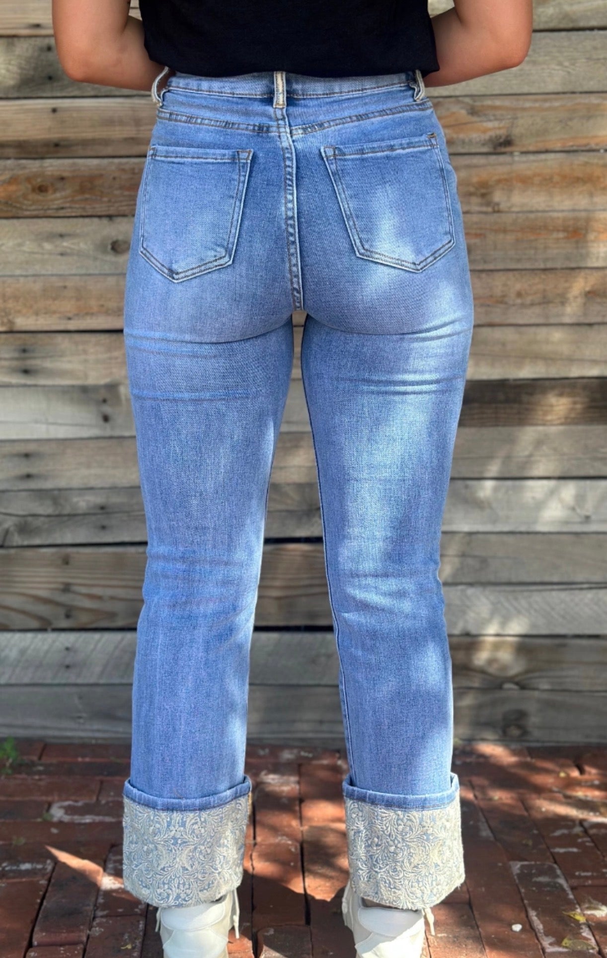 Embroidered Cuffed Jeans