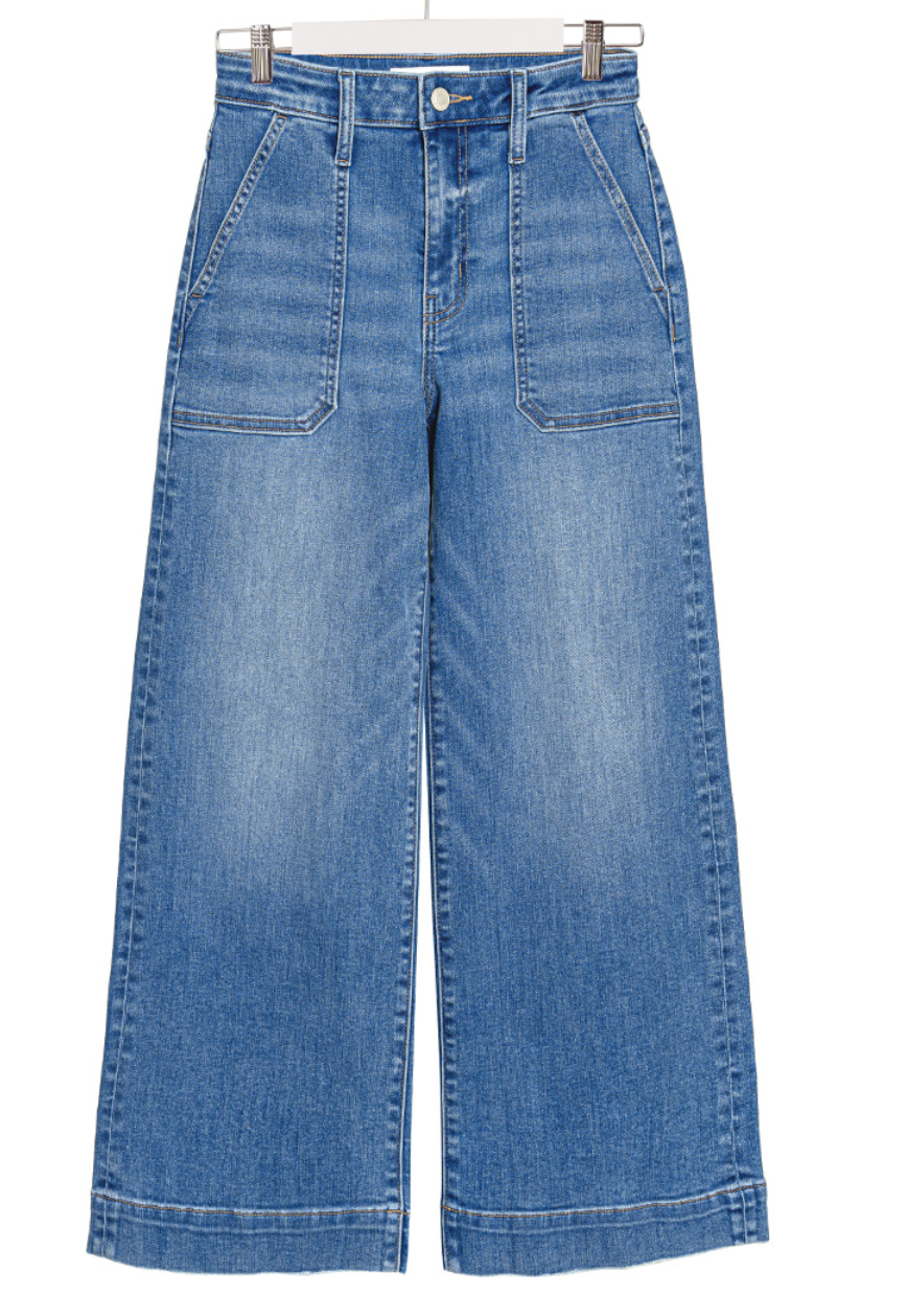 Cropped Wide Legged Denim Pants