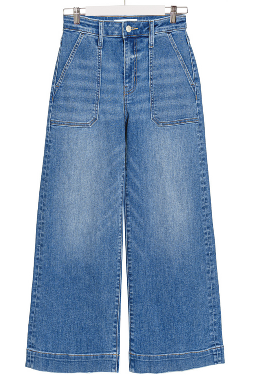 Cropped Wide Legged Denim Pants